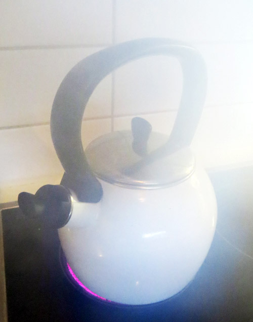 Teapot sings ready now